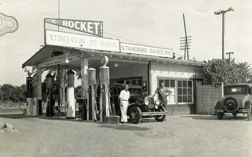 Rocket Union 76 Gas Station — Calisphere