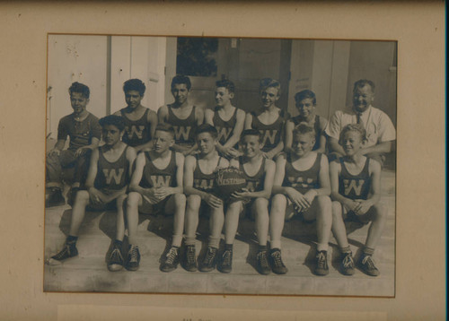 17th Street School Basketball Team, Westminster, 1946