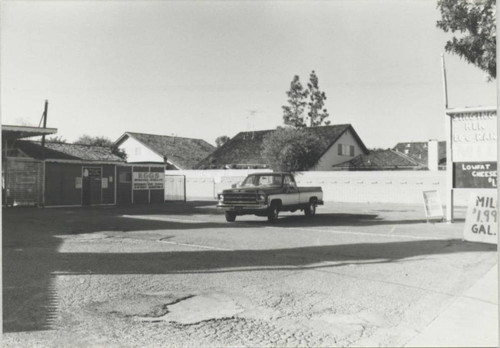 Singing Hen Egg Ranch parking lot, 9735 Walker (built ca. 1945), Cypress, 1989