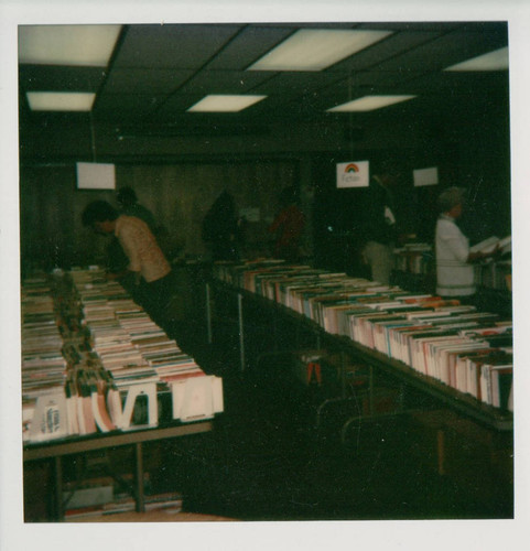 El Toro Library Friends booksale