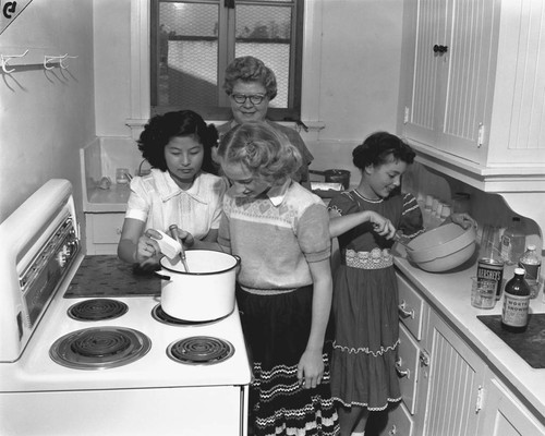 Talbert School cooking class, January 24, 1951