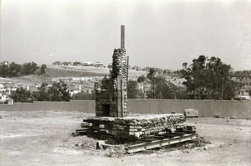 Chimney from Robinson's Ranch