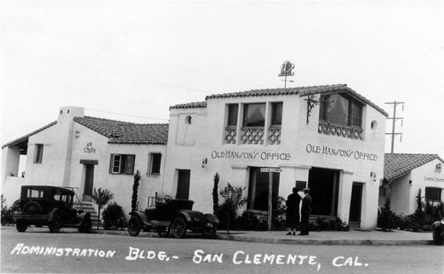 Ole Hanson's administrative offices at El Camino Real and Avenida del Mar, San Clemente, ca. 1927