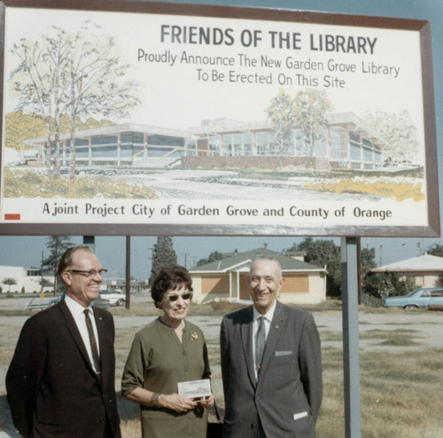 Garden Grove Library sign installation, Oct. 1967