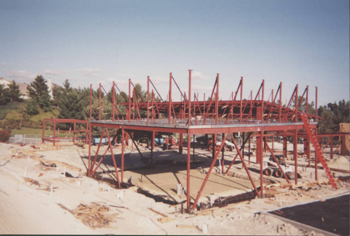 Foothill Ranch Library construction, library floor poured and roof deck begins