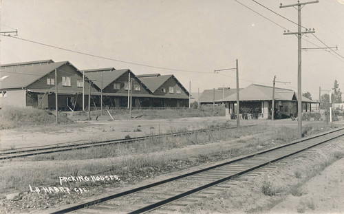 Packing houses, La Habra, 1915