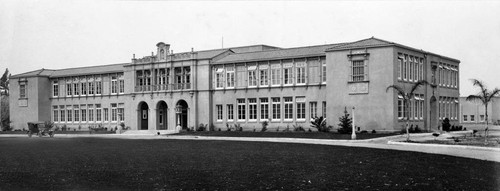 Tustin Union High School