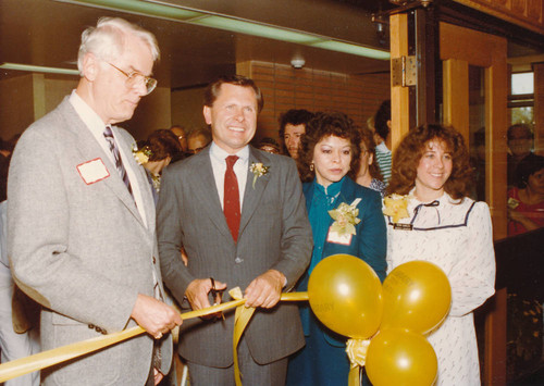 La Habra Library Dedication, March 10, 1983, Elizabeth Martinez Smith, County Librarian, Teri Garza, Branch Librarian