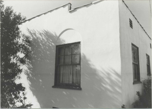 Van Hunnick Dairy home, close-up view of windows, 9121 Valley View Street (built ca. 1925), Cypress, 1989