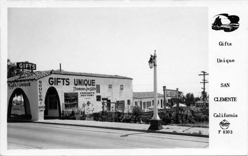 Gifts Unique Shop, San Clemente, ca. 1941