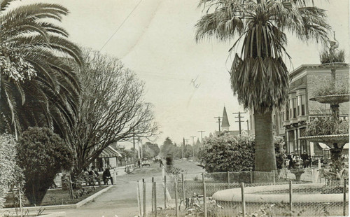 Postcard view of the Orange Plaza in Orange