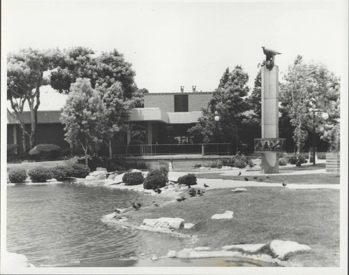 Garden Grove Regional Library