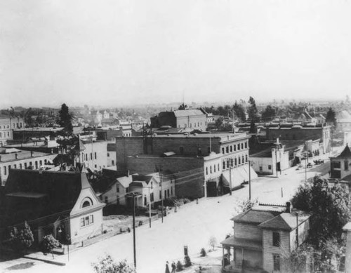 Street scene, Santa Ana about 1910