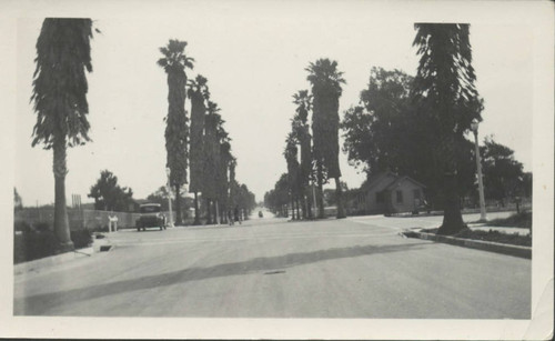 Palm Avenue at 15th Street in Huntington Beach, 1939