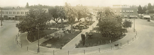 Panoramic photo of the Plaza in Orange, ca. 1910