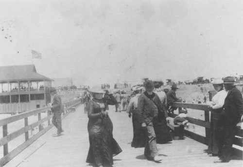 Pier at Pacific City (Huntington Beach)