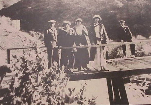 Silverado Canyon footbridge, on the way to the tin mine