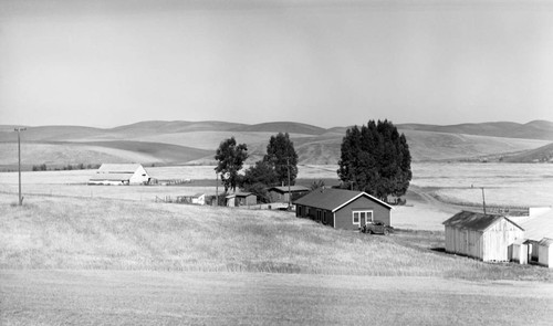 Daguerre Ranch houses on Salt Creek