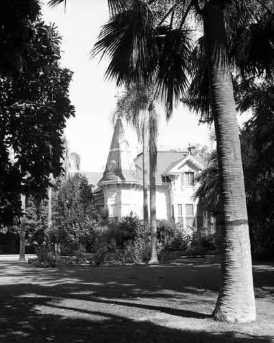 1887 Stevens home, Queen Anne Victorian style, 228 Main Street in Tustin, 1957