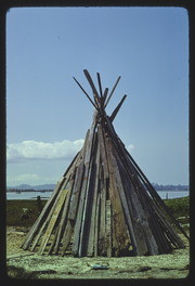 APR75P3-16: teepee sculpture