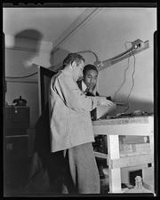 Photography class, California Labor School