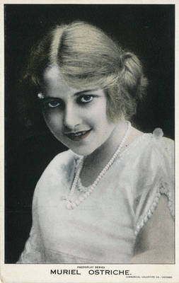 Actress Muriel Ostriche