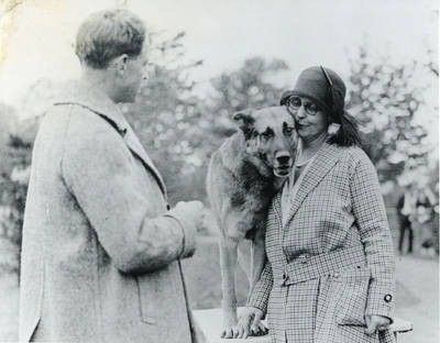 Actors with Rin Tin Tin