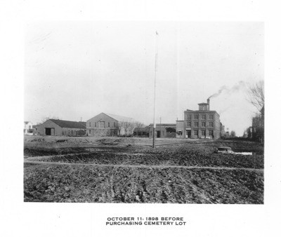 Agricultural - Implements - Trade & Manufacture - Stockton: Holt Manufacturing Co. building site before purchasing the cemetary lot October 11, 1898