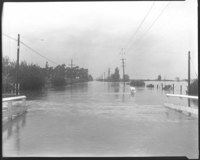 Flood Control - Stockton: Diverting overflow of the Canal