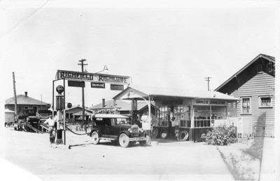 Automobile - Service Station - Stockton: Richfield Service Station, 1504 Pacific Ave