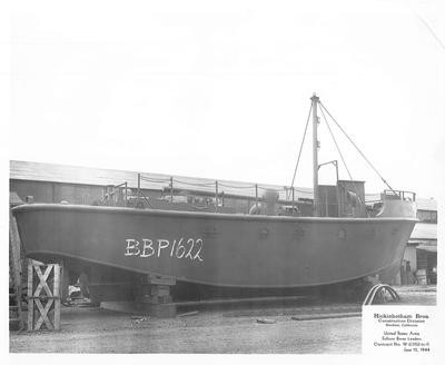 Shipbuilding Hickinbotham Bros.-Stockton- Miscellaneous photos of shipbuilding, Hickinbotham Bros., Construction Division: United States Army Balloon Barqe Leaders