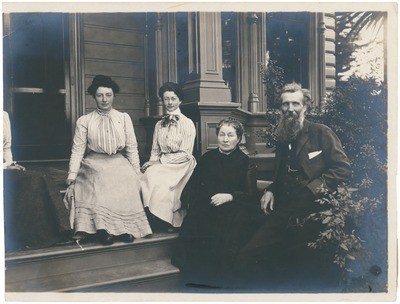 Wanda, Helen, Louie and John Muir at home in Martinez, California