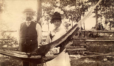 Charles C. and Lizzie Chapman with daughter Ethel, Chicago, Illinois