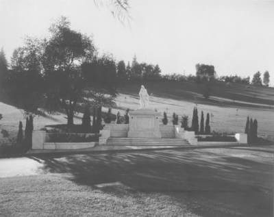 Chapman Family burial plot, Forest Lawn, Glendale, California