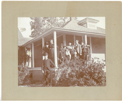 Colum and Charles C. Chapman's families at Santa Isabel Ranch