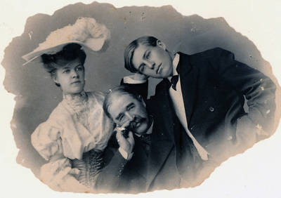 Charles C. Chapman with his daughter Ethel and son Stanley, ca. 1905