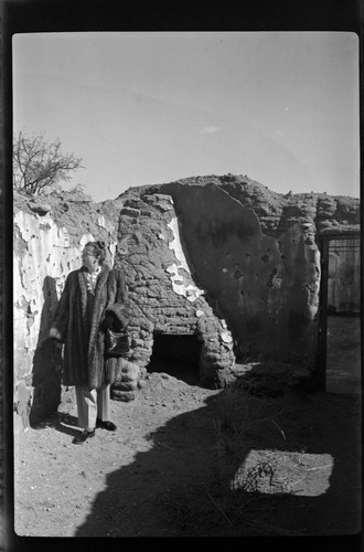 Arizona: [Snapshots at historic sites]. Elizabeth Gordon at ruins