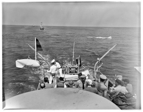 Navy mine sweeper maneuver