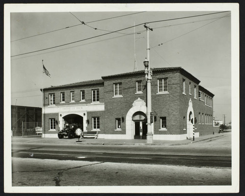 Fire Station No. 8, 2nd & Claremont Ave