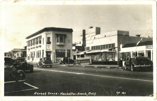 Street Scene - Manhattan Beach, Calif