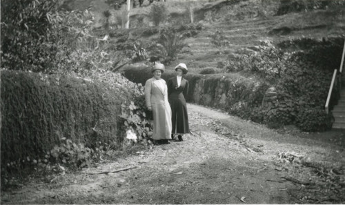 Clara Newell and her cousin Helen Buss on Catalina Island, CA