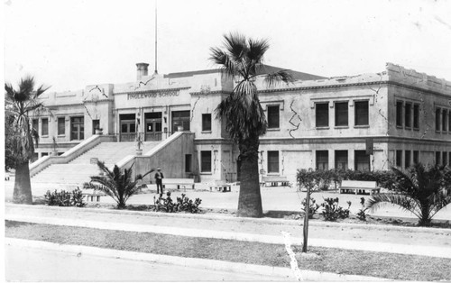 Inglewood School