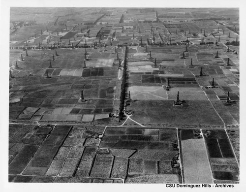 Torrance oil wells