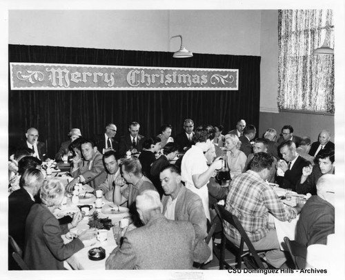 Del Amo Nursery Christmas Party