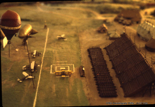 Grandstands, planes, and balloons