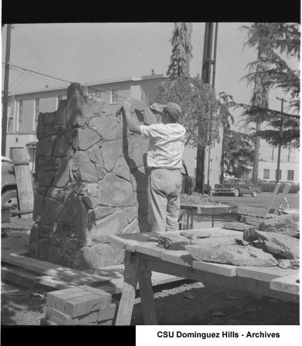 Adding rocks to plaque site