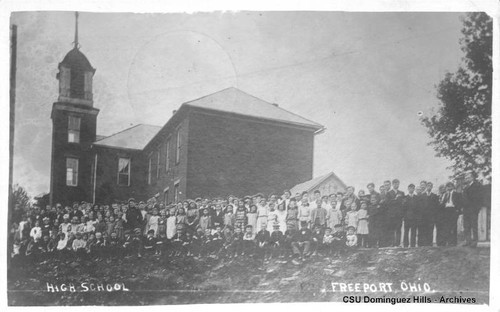 High school students in front of building, Freeport, Ohio