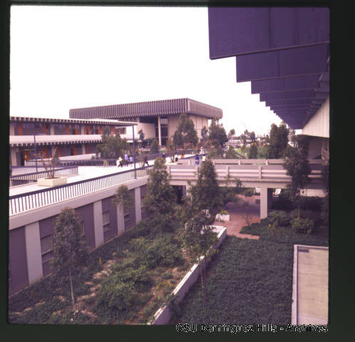 CSUDH campus - looking west