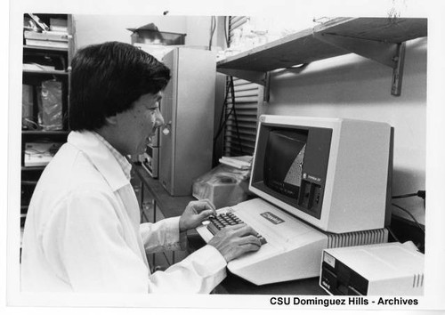 Stan Noguchi in Biology lab