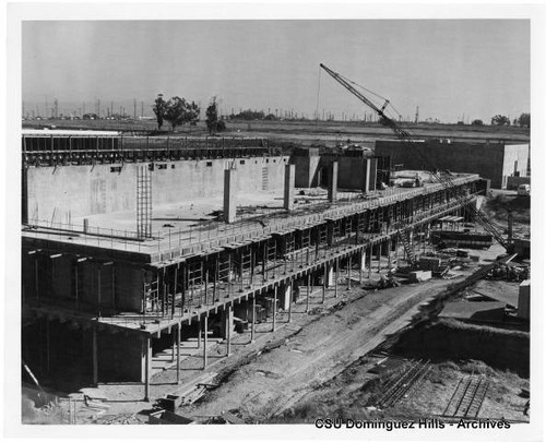 Natural Sciences and Mathematics Building - construction